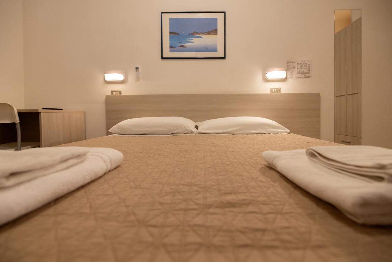 Hotel Giordo Rimini Luaran gambar