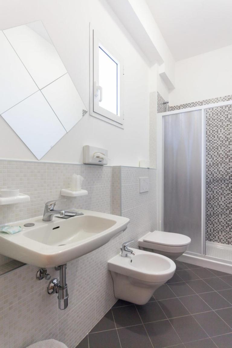 Hotel Giordo Rimini Luaran gambar